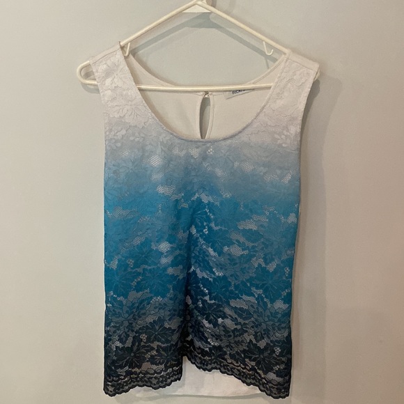 Lace layered tank top - Picture 2 of 4